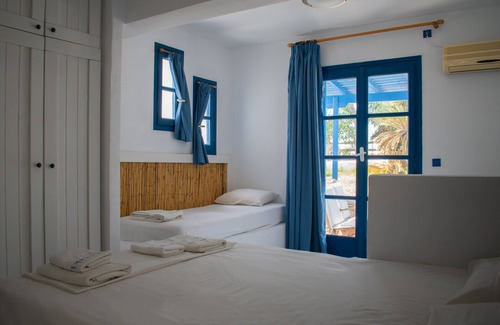 Naxos House | Aeraki Studios & Apartments