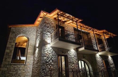 Trikolonoi House | Aeriko Guest House