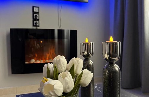 Psirri Apartment | AES Athenean Elegance Suites - Historic Center