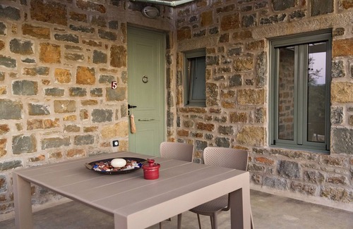 Pylos-Nestoras House | Afentiko Pigadi - Villa overlooking the hills