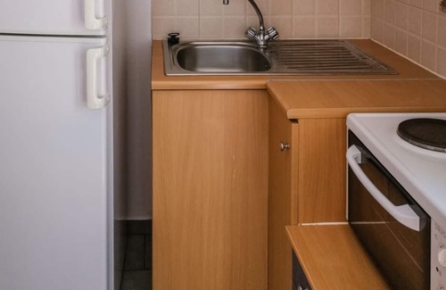 Megas Gialos Bed & Breakfast | Agnadi Syros Beachfront Studios & Rooms