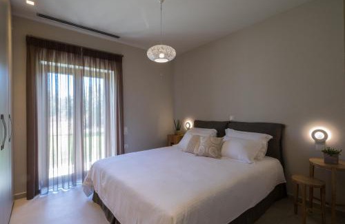 Dafnata Villa | Almyra Villas