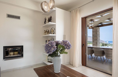 Gramvousa Villa | Amazing Chania Villa | 4 Bedrooms |.