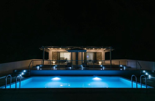 Faistos Apartment | ANASTASIA'S Luxury Homes