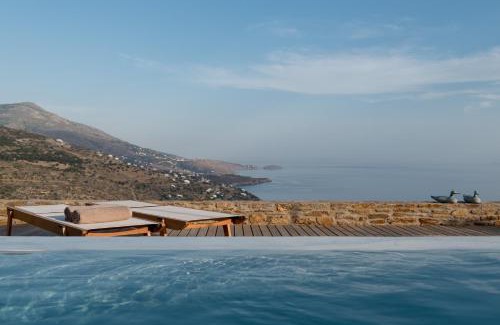 Gavrio Villa | Andros Tessera
