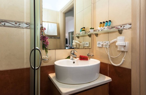 Agia Pelagia Hotel | Anesis Hotel
