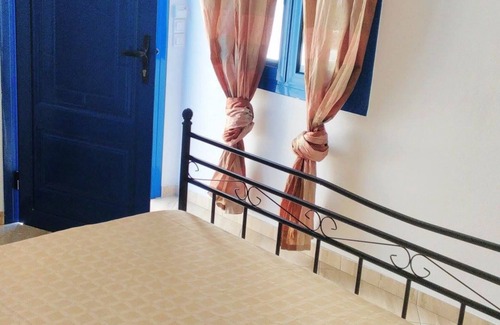 Irakleia House | Angelos Rooms