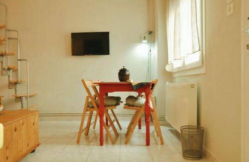 Komotini Apartment | Apartment ∙ 2 bedrooms ∙ 5 guests