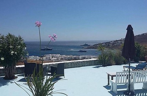 Platis Gialos Apartment | Apartment ∙ 8 guests