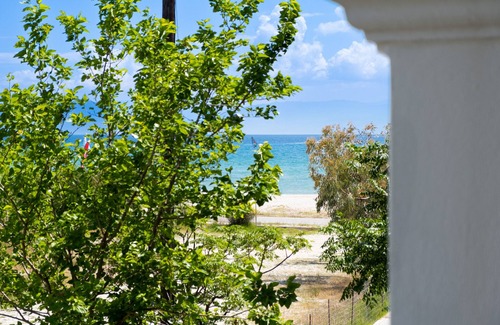 Vassiliki Apartment | Apartment "Apollon" with Sea View, Garden & Wi-Fi