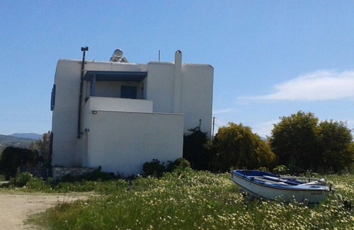 Naxos Apartment | Apartment in Naxos island close to Agia Anna and Plaka