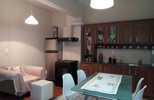 Heraklion Apartment | Apartment 'Olga Studio 1' with Sea View, Wi-Fi and Air Conditioning