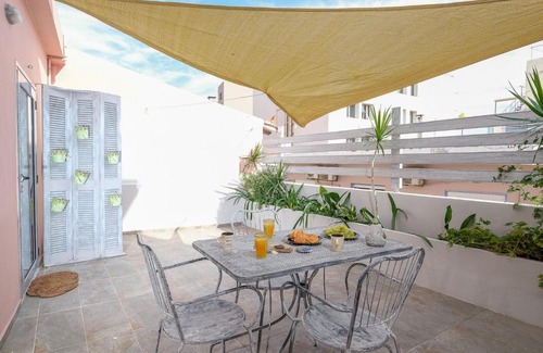 Heraklion Apartment | Apartment The Museum View Suite by Interhome