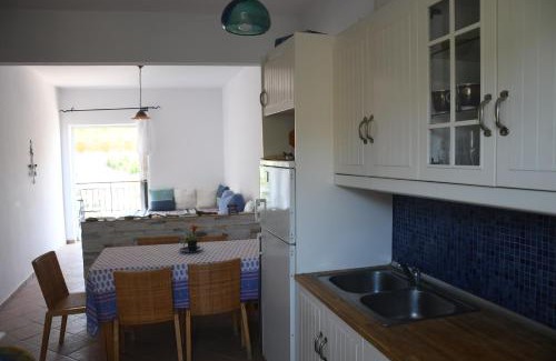 Gerakini Apartment | Apartment very close to the beach