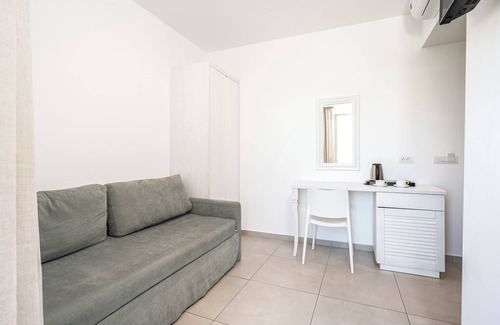 Lambi Hotel | Apollon Windmill Hotel