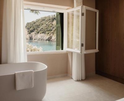 Lakones Bed & Breakfast | Aragosta Suites