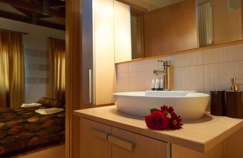 Vassiliki House | Argo Maisonettes & Suites