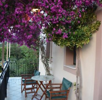 Frikes Apartment | Aristotelis Apartments
