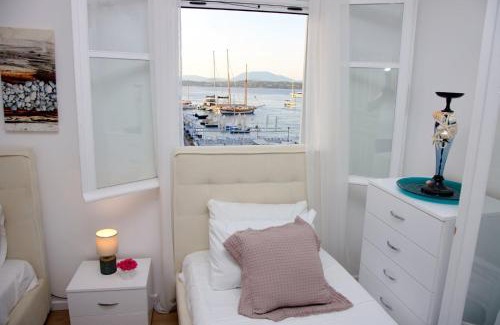 Spetses Villa | Aroura Maisonette Spetses 4BR