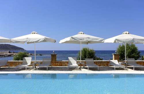 Marathopoli Apartment | Artina Hotel