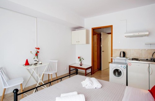 Rhodes Apartment | Astoria Studio VI, Rhodes City Center