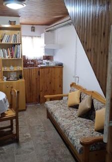 Kouramades Apartment | Athina Country House