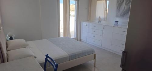 Parikia Apartment | Aurora Galini - Aqua Serenity Stay