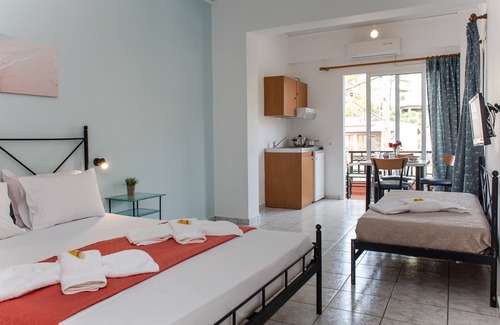 Platanos Hotel | Avenue Hotel