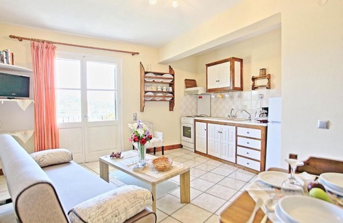 Gaios Apartment | Avgi Dio