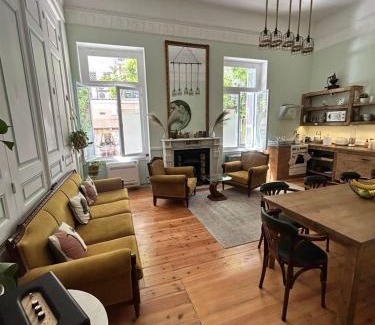 Omonia Hostel | Baloo Hostel