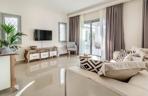 Barbati Villa | Barbati Beachfront - Luxury Villa Apaghio