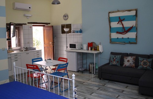 Sivas Apartment | Big 2 bedroom apartment in the heart of Sivas Village, Crete.