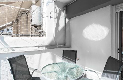 Thessaloniki City Centre Apartment | Blanco, Nilie Hospitality MGMT