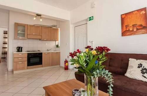 Kato Stalos Apartment | Blue Villa - Blue Villa 2