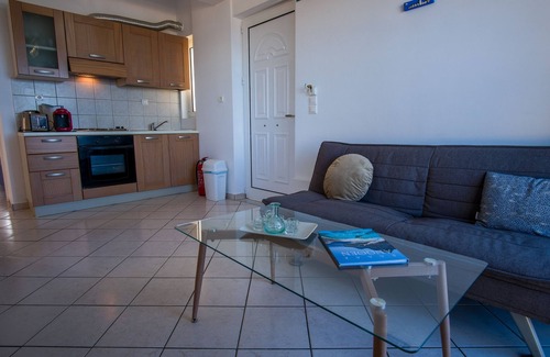 Kato Stalos Apartment | Blue Villa - Blue Villa 2