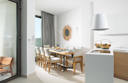 Kato Galatas Villa | Brand New S&K VILLAS - VILLA S , 150M From Kalamaki Beach & 5.5 Km from Chania