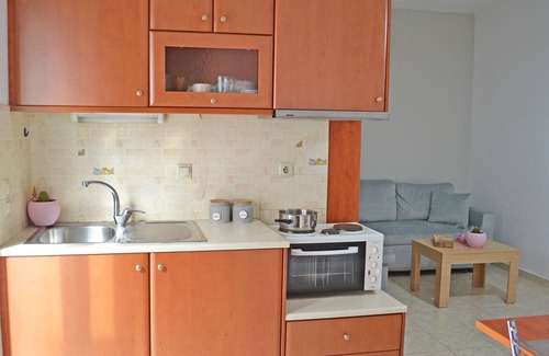 Rethymno Apartment | Budget apt,3 guests,Town center,No car needed,Next to taverns,bars,amenities 21