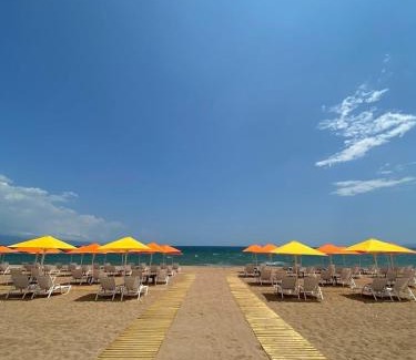 Messini Hotel | Buka Sandy Beach
