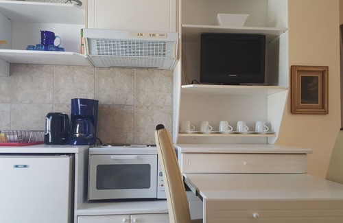 Atsipopoulo Apartment | Calergi 4❤️️Self check-in🏡Kitchen❤️Very Fast Wi-Fi🌼MONTHLY OFFERS❤️️
