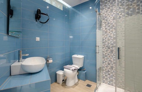 Thessaloniki City Centre Apartment | Caravanserai Studio 12