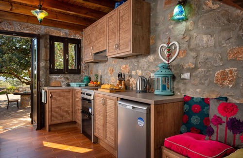 Kounelion Cottage | Carob Cottage