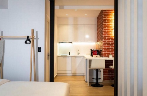 Kalambaka House | Centro Urban Suites