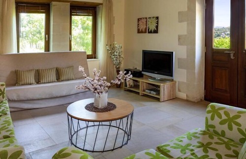 Maheri House | charming holiday home in Maheri