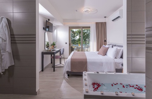 Pigianos Kampos Hotel | CHC Imperial Hotel – Adults Only