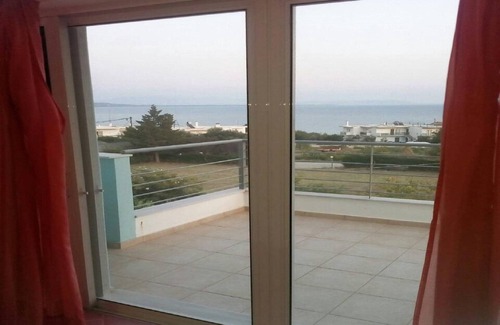 Zalongo House | Cheerful holiday home in Preveza with garden