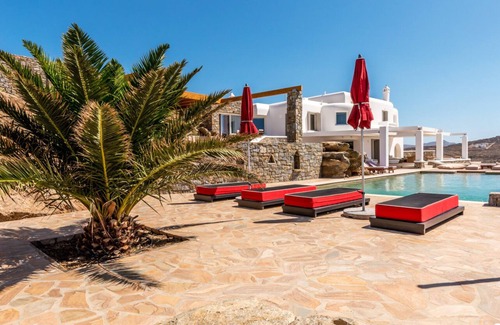 Elia House | Chef included by Fantasia Villas: Elia Villa