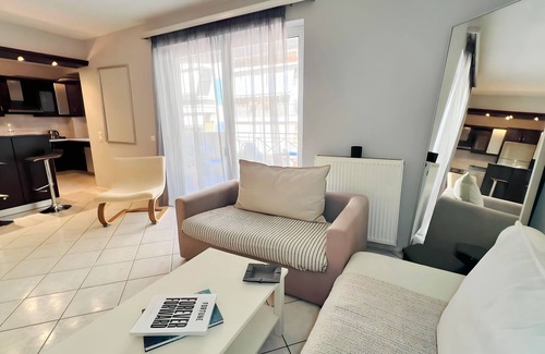 Anafiotika Apartment | Chic Koukaki Home by ΜΡS
