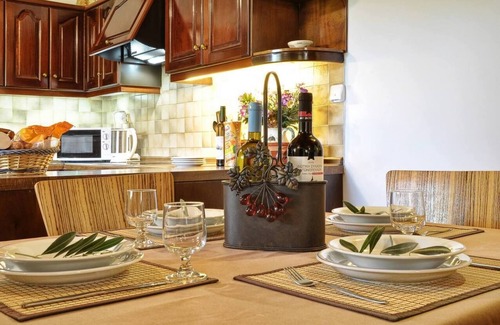 Dassia Cottage | Christiana's Home next to Dassia Beach
