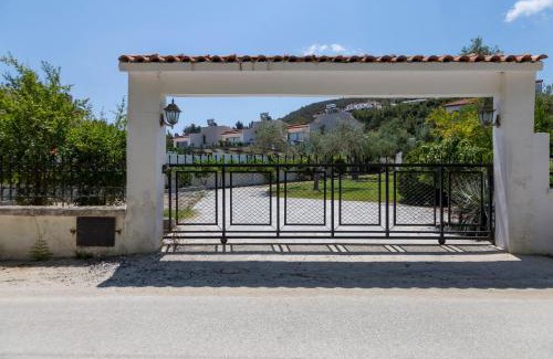 Pefkochori Villa | Cielle Epoque