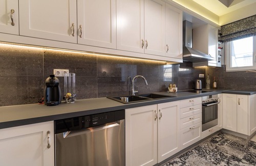 Kallithea Apartment | Comfortable and Spacious 2 bdr Apt